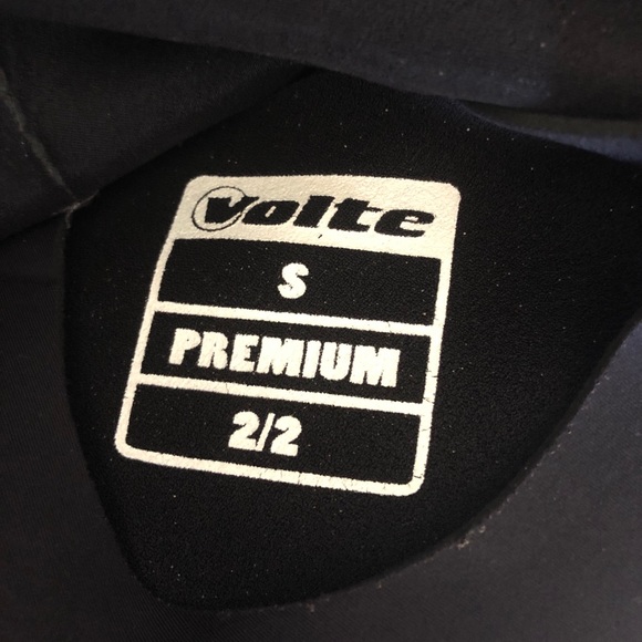 Wetsuit VOLTE LIKE NEW Size S - Picture 4 of 4